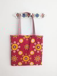 Image 3 of Tote Red Flower M