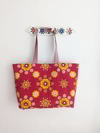 Image 2 of Tote Red Flower XL