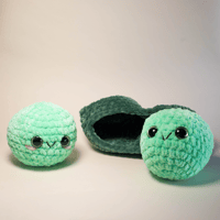 Image 2 of Peas in a Pod Plushie
