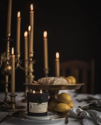 Image 4 of Blanc + Nero La Collection Francaise