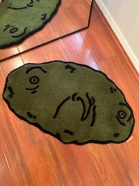Image 4 of Clarence Rug