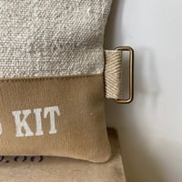 Image 5 of Pochette plate « First Aid Kit ».