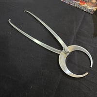 Image 1 of 11" Pi Divider 