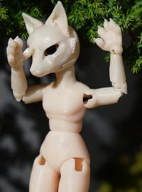 Image 3 of Miniature Shapeshifter "Fox" Ball Jointed Doll Blank Base (Light Cream, Slim Body)