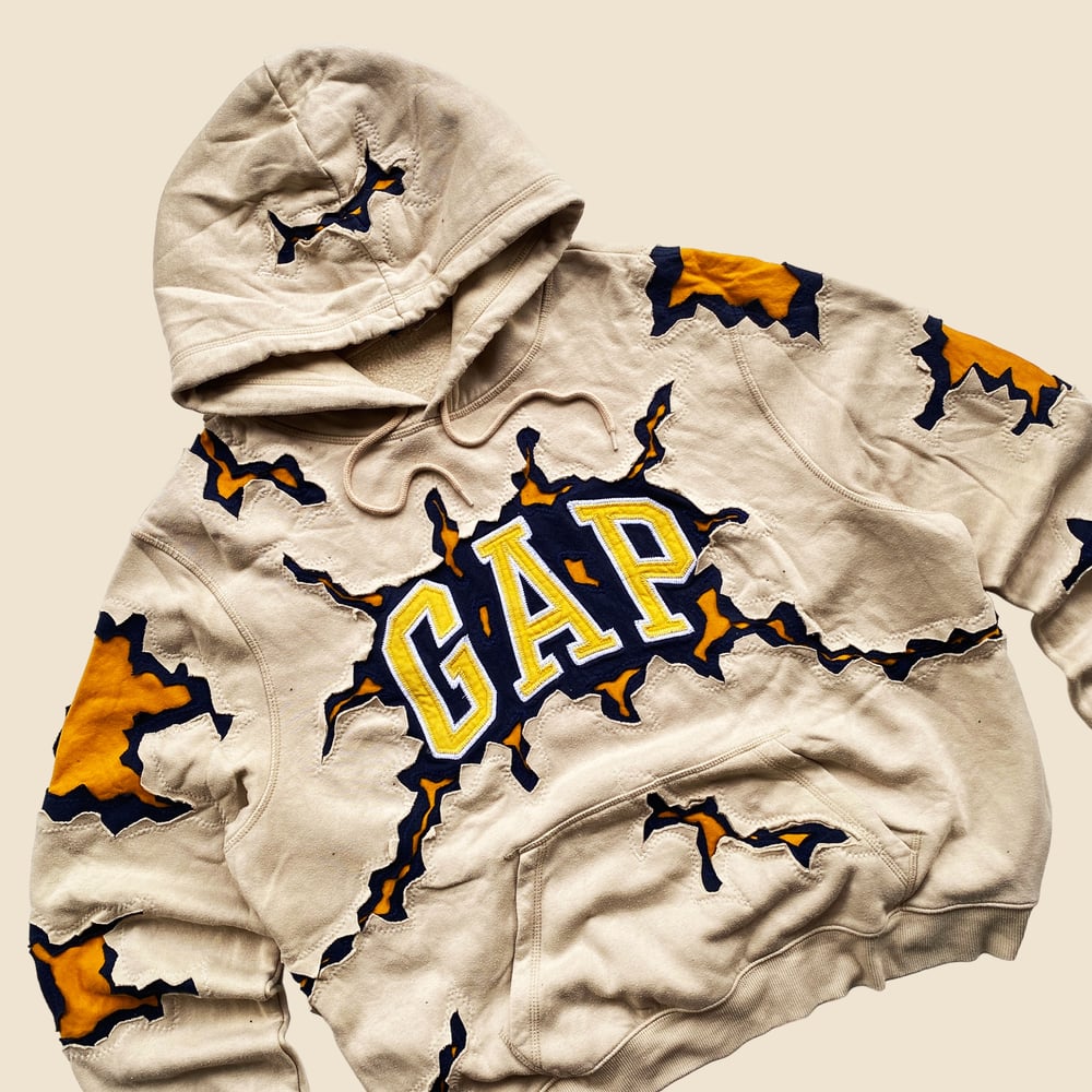 REWORKED GAP CRACKED BEIGE HOODIE SIZE XL BOXY