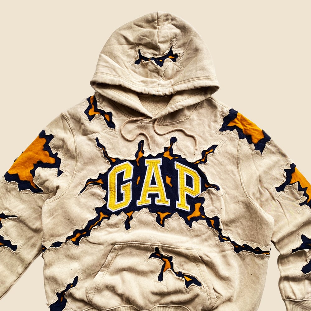 REWORKED GAP CRACKED BEIGE HOODIE SIZE XL BOXY