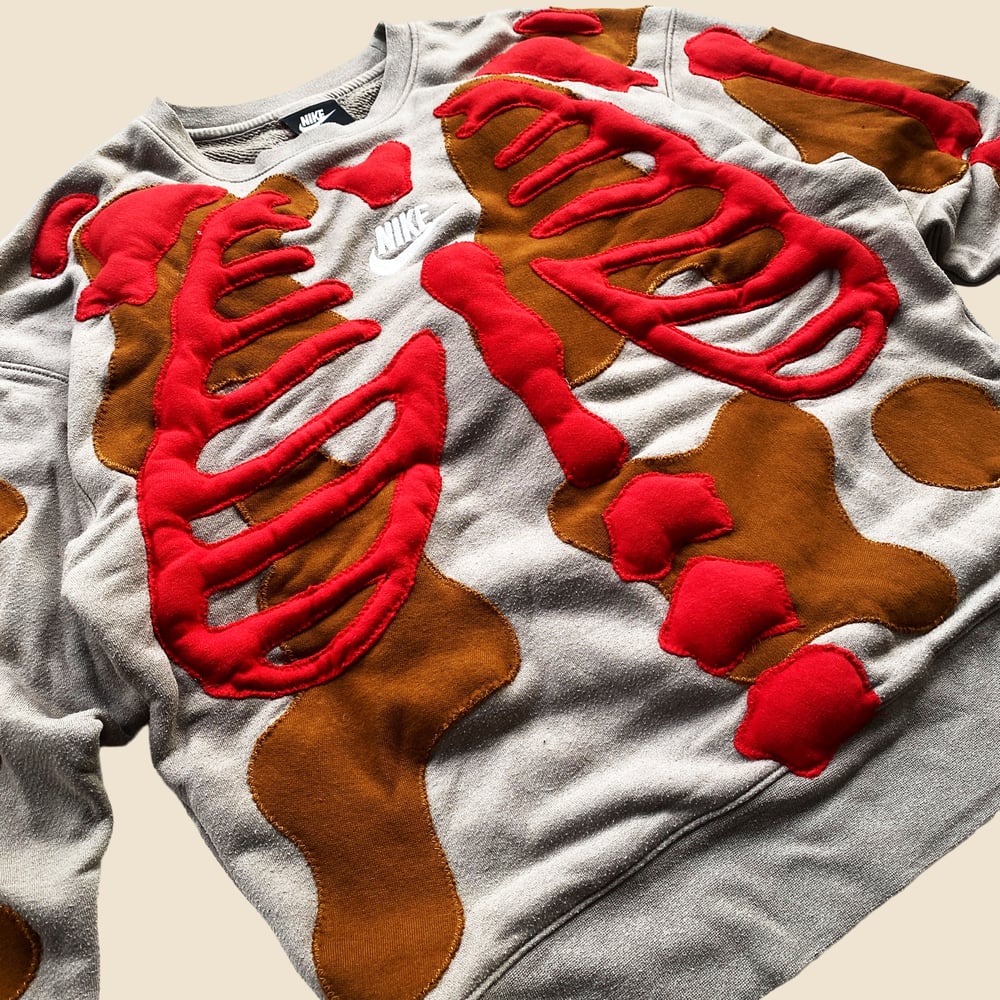 REWORKED NIKE FLOW 3D SKELETON SWEATSHIRT SIZE L