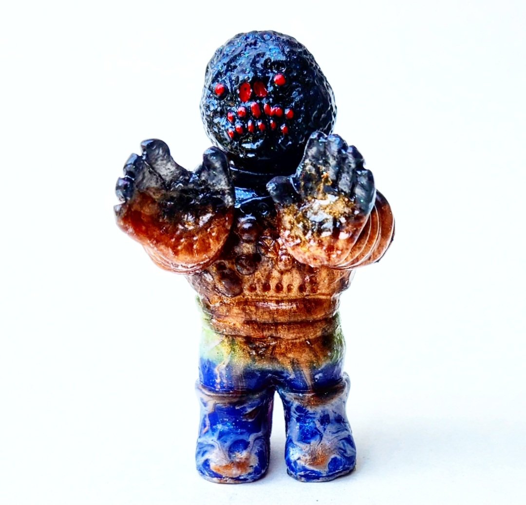 Image of "KON-SOOM 4/7" one-offs