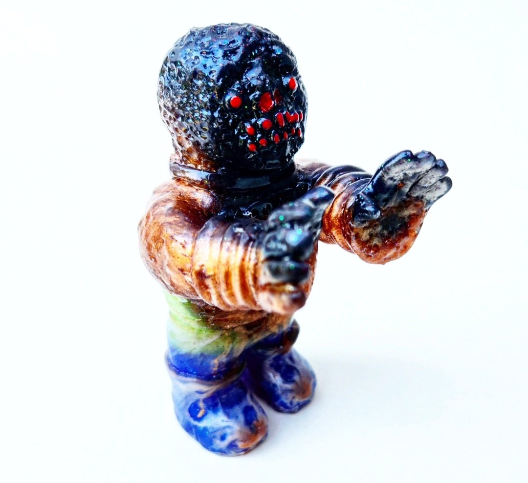 Image of "KON-SOOM 4/7" one-offs