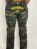 WOMEN'S DISTRESSED CAMO PANTS DEPT. 30