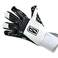 Image 5 of Zeroes Pro I HYBRID SOCCER GOALKEEPER GLOVES