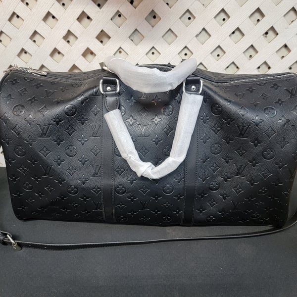 Image of Large Basic  Black Duffle