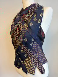 Image 8 of Tie top, dark blue (xs-l)