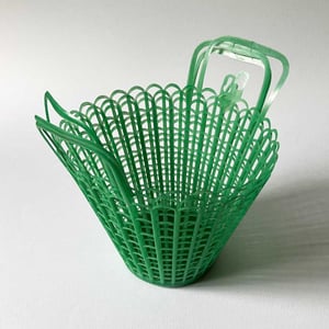 Image of Panier cabas plastique vert années 70 stock neuf