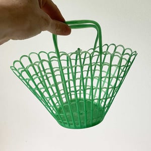 Image of Panier cabas plastique vert années 70 stock neuf