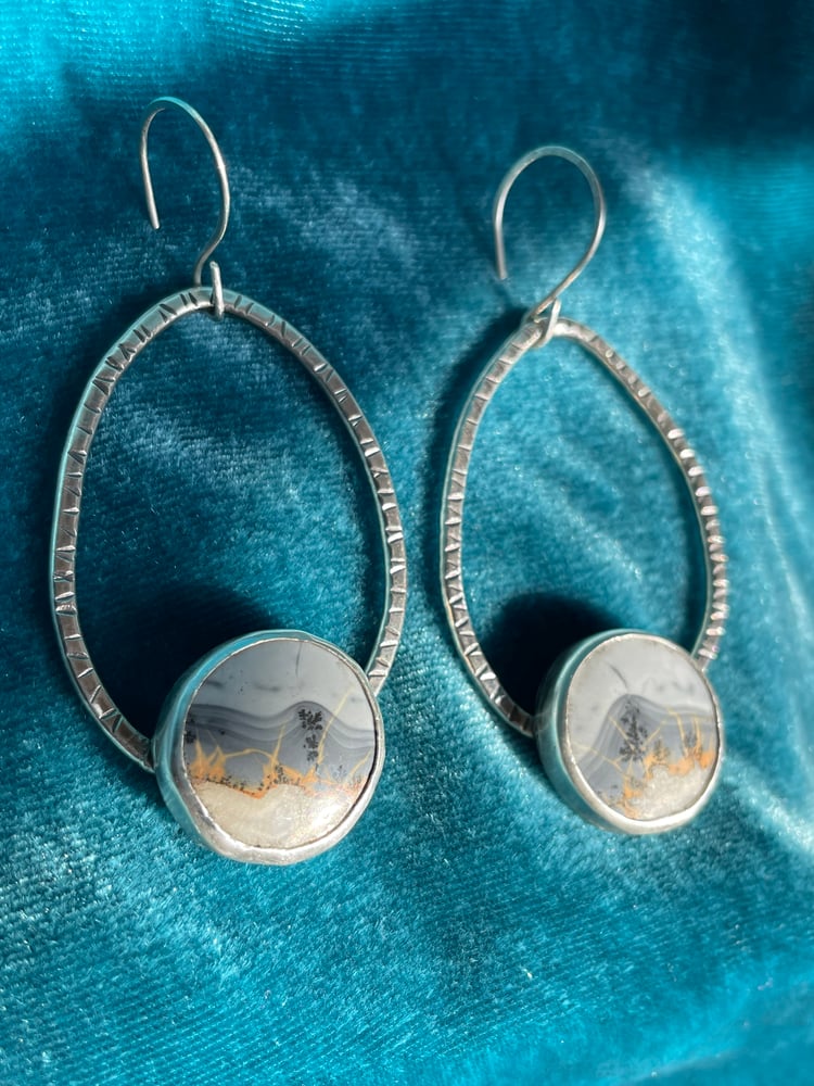 Image of Seattle Blues Collection: Raindrop Drop Earrings