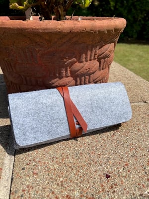 Image of NEW! Meori Felt Pouch Tool Holder