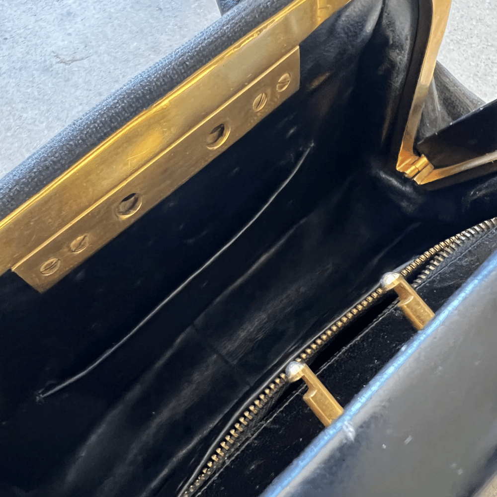 Image of ROBERTA DI CAMERINO VINTAGE BAG