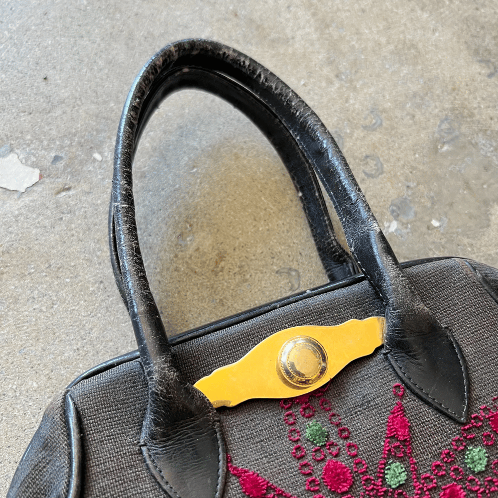 Image of ROBERTA DI CAMERINO VINTAGE BAG