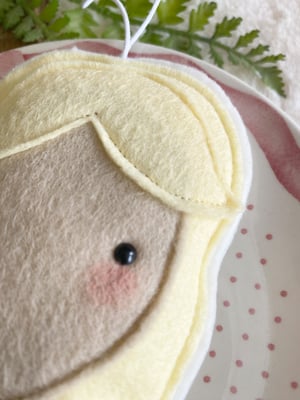 Image of Sabrina Carpenter felt decoration