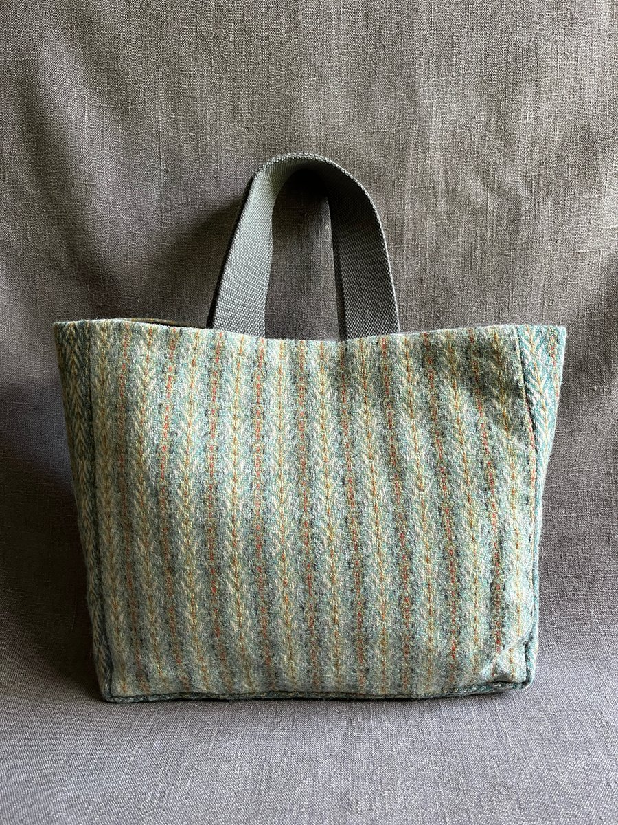 Image of No.25 Tote Bag