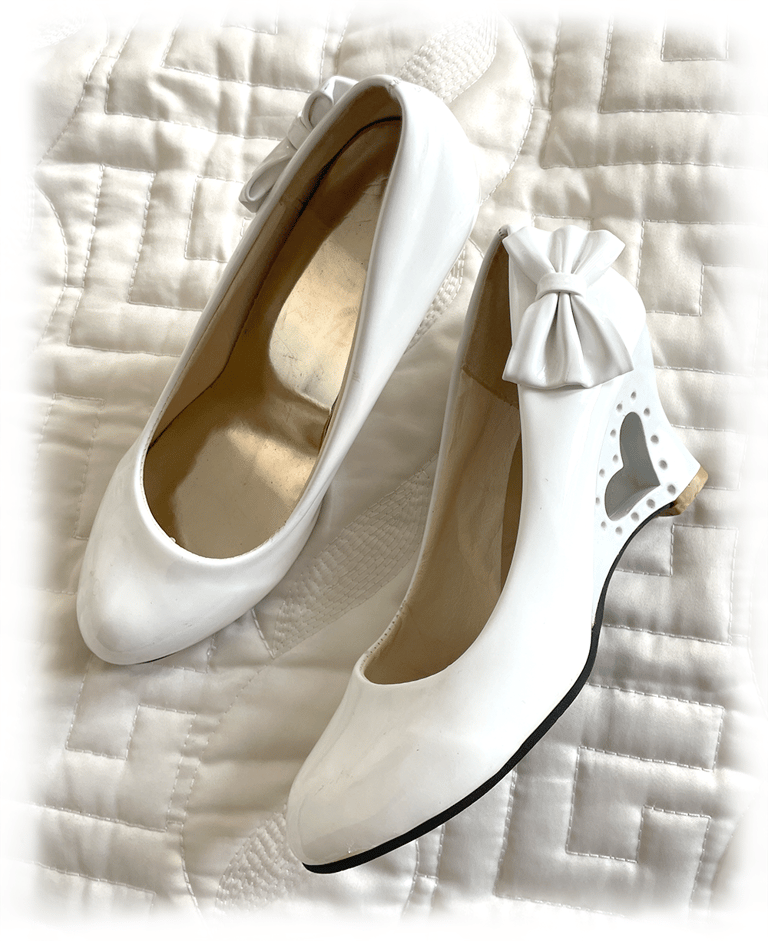 White Vinyle shaped heels Image 3