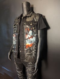 Image 5 of JUDAS PRIEST METAL GODS VEST 