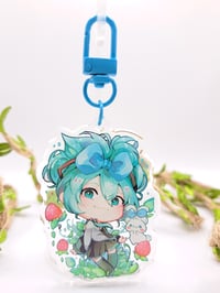 KEYCHAIN - Miku (Cinnamon Roll Edition) 