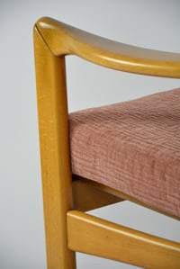 Image 9 of Fauteuil KNOLL rose 