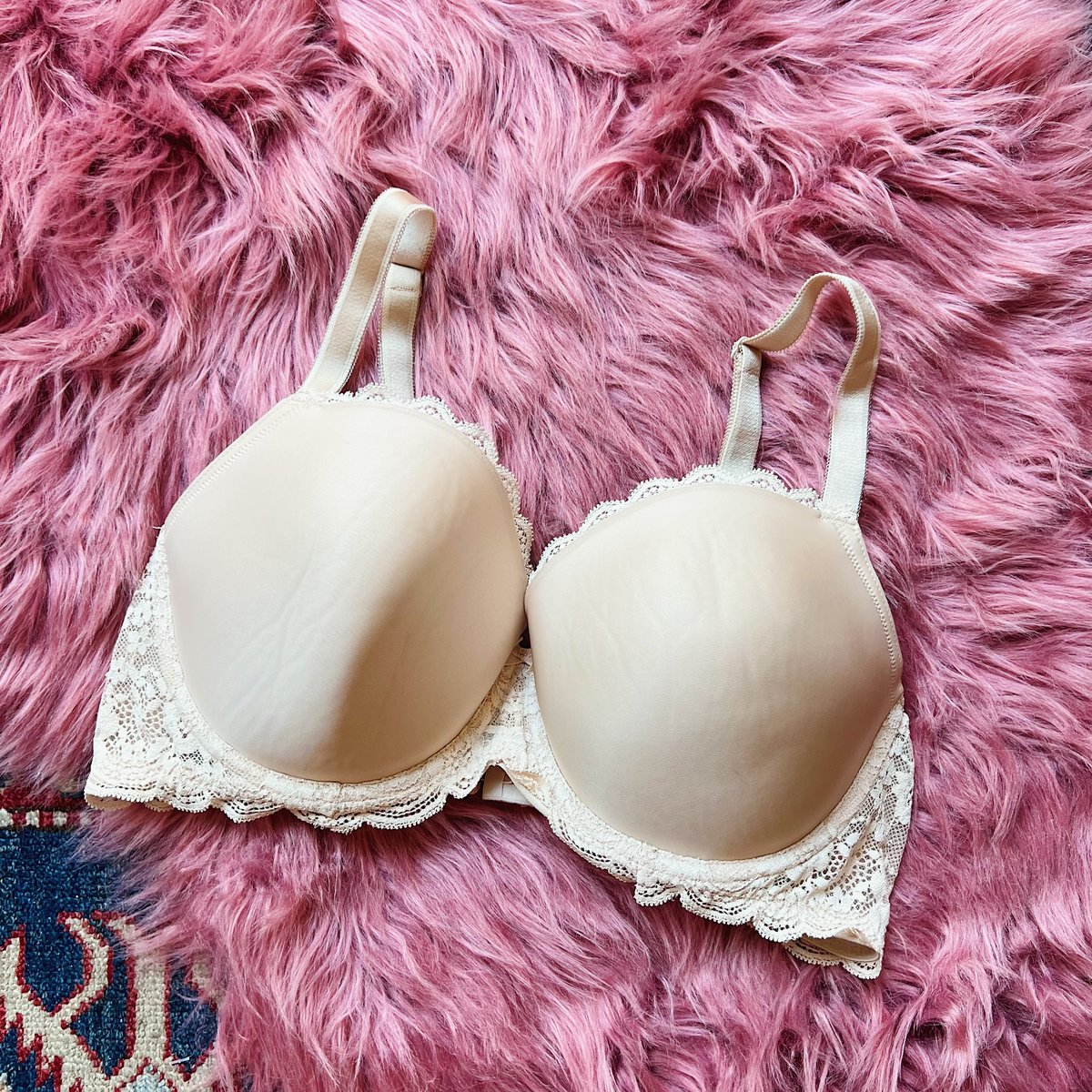 Image of Size 38D/36DD - Victoria's Secret Dream Angels Lined Demi Bra