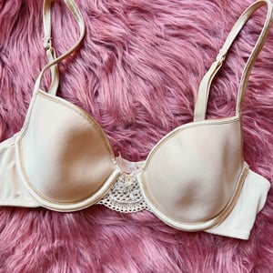 Image of Size 34B/32C - Victoria's Secret Vintage Beige Lace Bra 