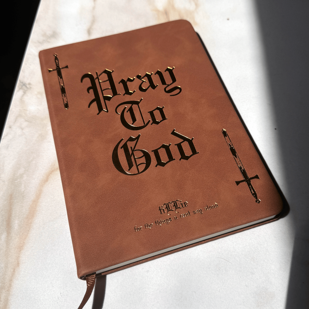 Image of pray t0 god journal