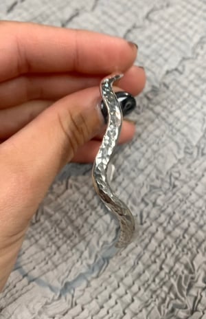 Image of ‘Wiggle’ hammered recycled silver bangle