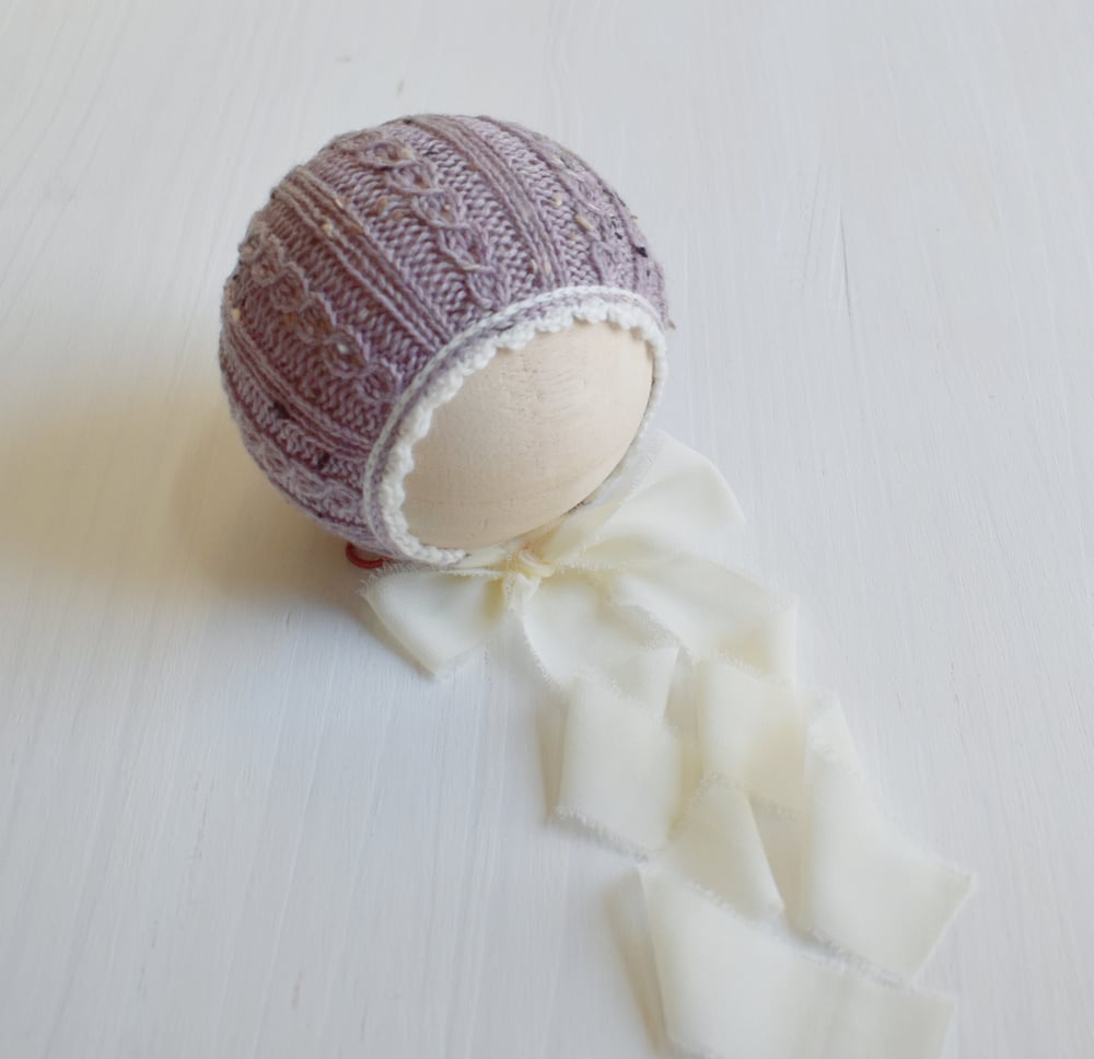 Image of Lavender Tweed Vintage Inspired Bonnet