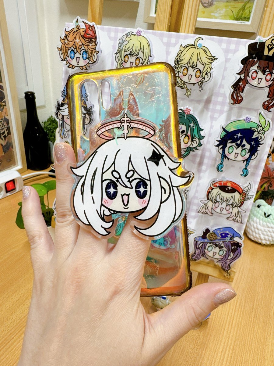 Image of “Genshin Impact” phone holders