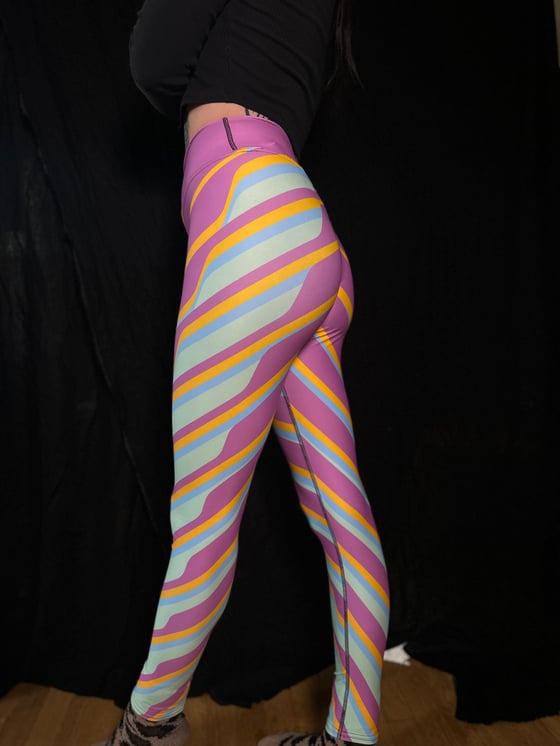 Image of Neo Tribal Chroma Leggings