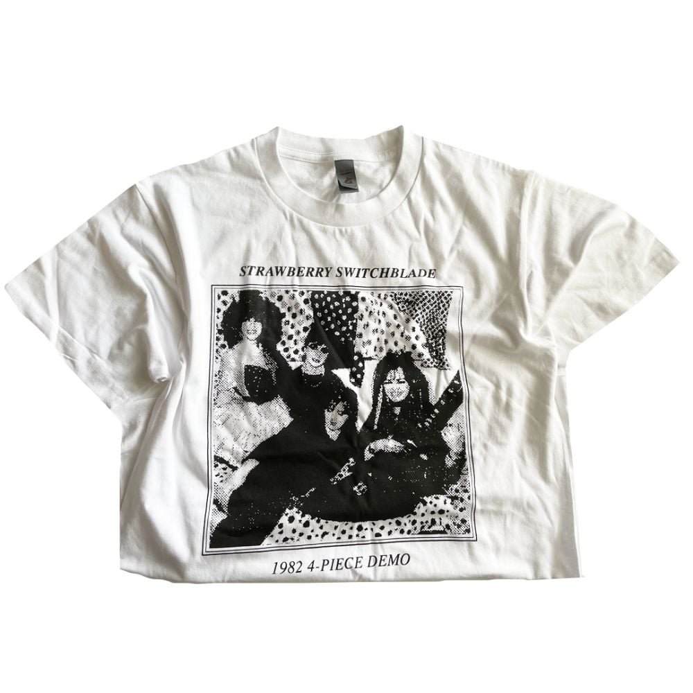 Strawberry Switchblade T-Shirt | Discos Darks