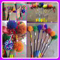 Dangling Pompom ballpoint pens