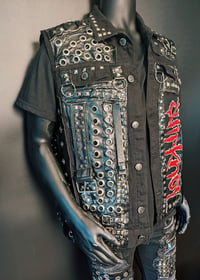 Image 6 of SLIPKNOT DEVIL IN I VEST 