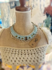 Image 1 of COLLAR DE HILO DE SEDA Y YUTE