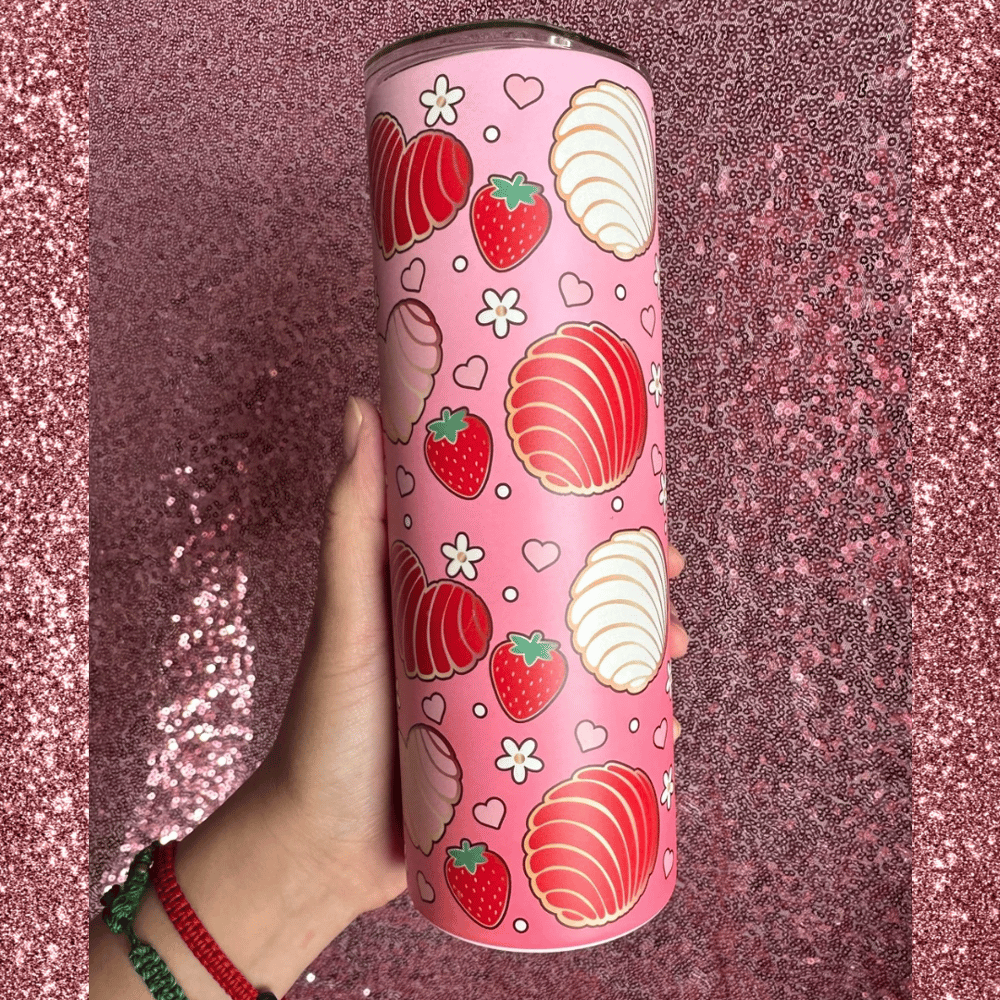 Image of Strawberry Concha 20oz Tumbler🍓