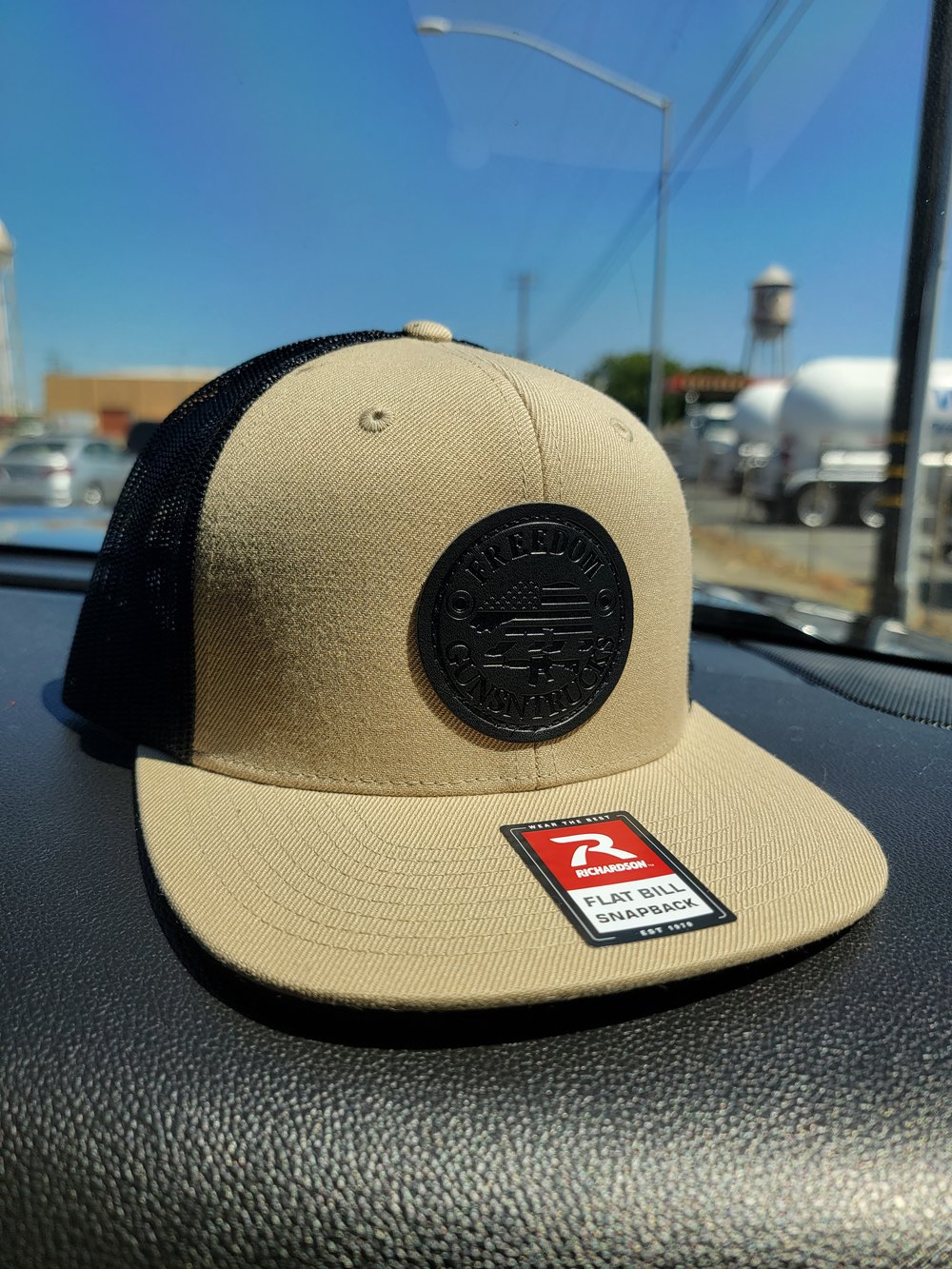 FLATBILL SNAPBACKS