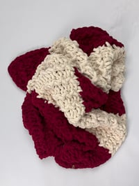Image 4 of Crimson & Cream