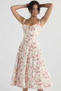 Image 3 of MISS SISI