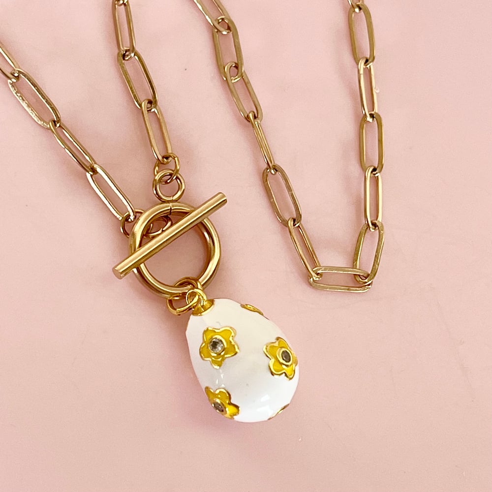 Image of Flower Egg on Paperclip Chain - only one of each colour available