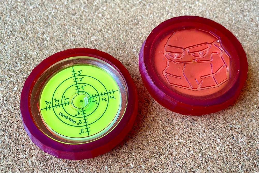 Image of FRC Bubble Buddy Coin Red EDC Level Pocket Tool