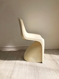 Image 6 of //VENDIDA//  SILLA DE FIBRA ESTILO PANTON, AÑOS 60