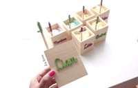 Image 1 of Portalápices y lápiz personalizado a juego