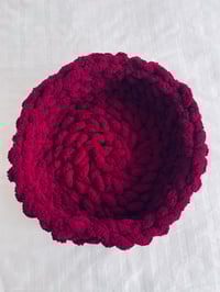 Image 1 of Crimson pet bed
