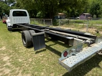 Image 2 of 2008 GMC E40 Cab and Chassis 